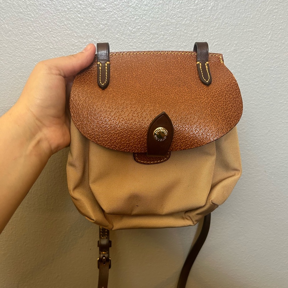 Dooney & Bourke bag - Picture 1 of 10